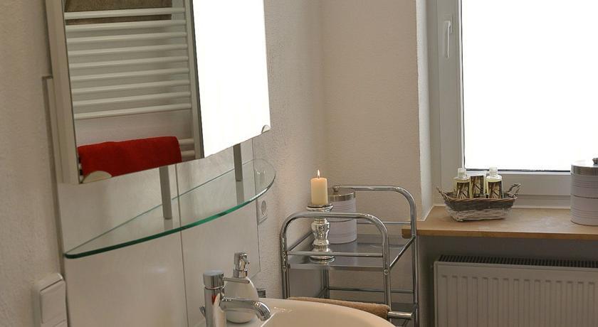 Sonnenhaus Ferienwohnungen Verbandsgemeinde Verbandsgemeinde Traben-Trarbach Kamer foto