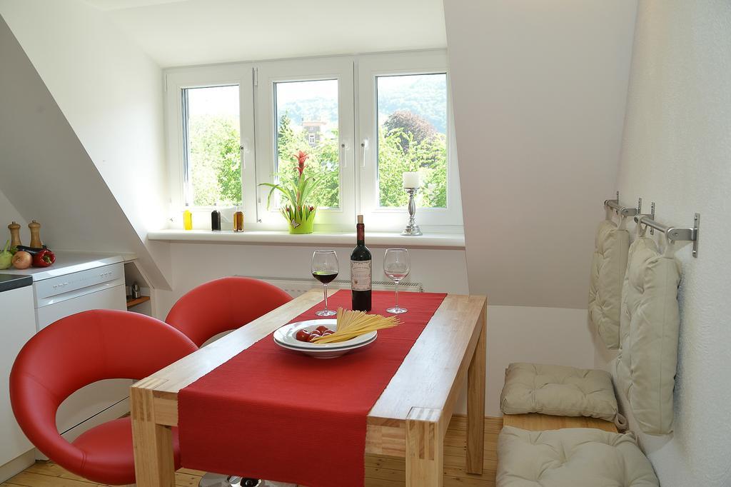 Sonnenhaus Ferienwohnungen Verbandsgemeinde Verbandsgemeinde Traben-Trarbach Kamer foto