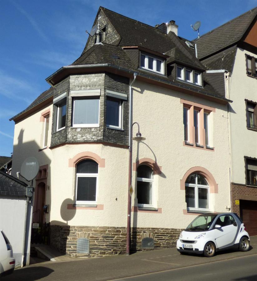 Sonnenhaus Ferienwohnungen Verbandsgemeinde Verbandsgemeinde Traben-Trarbach Buitenkant foto
